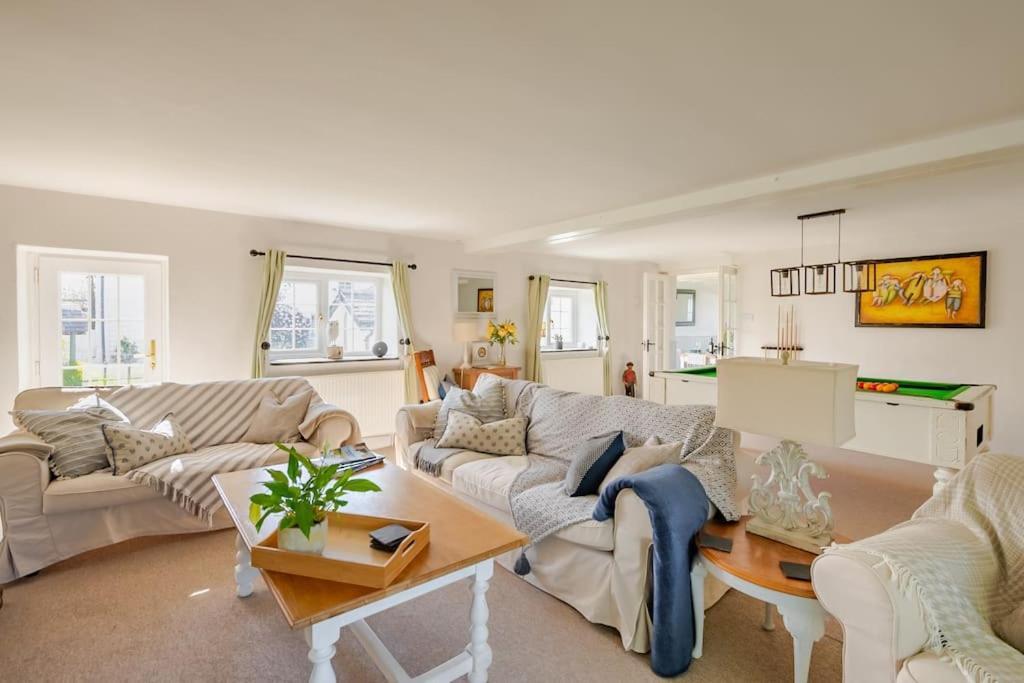 Rhos Y Bel Cottage Angelsey Llangadwaladr  ภายนอก รูปภาพ